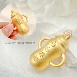 白白胖胖奶瓶
