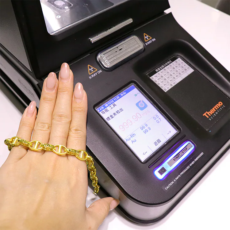 純金999.9黃金飾品展示，9999金飾實際檢驗