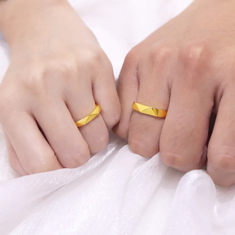 結婚金戒指對戒推薦｜男女款式搭配與設計靈感