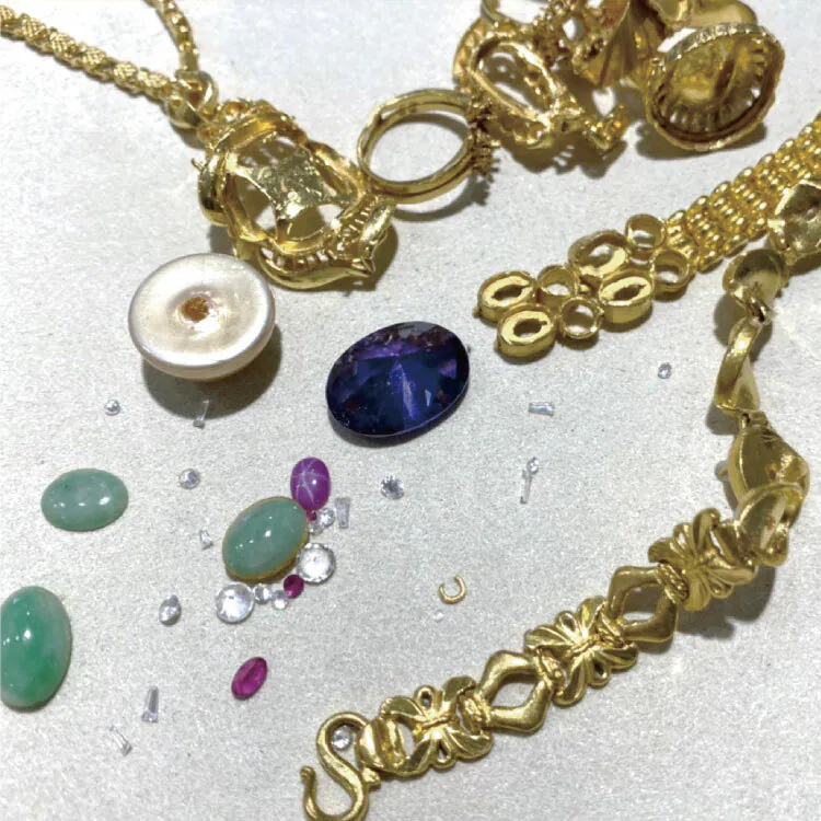 火燒驗金需先拆下裝飾石的金飾