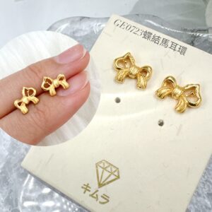 蝶結馬耳環