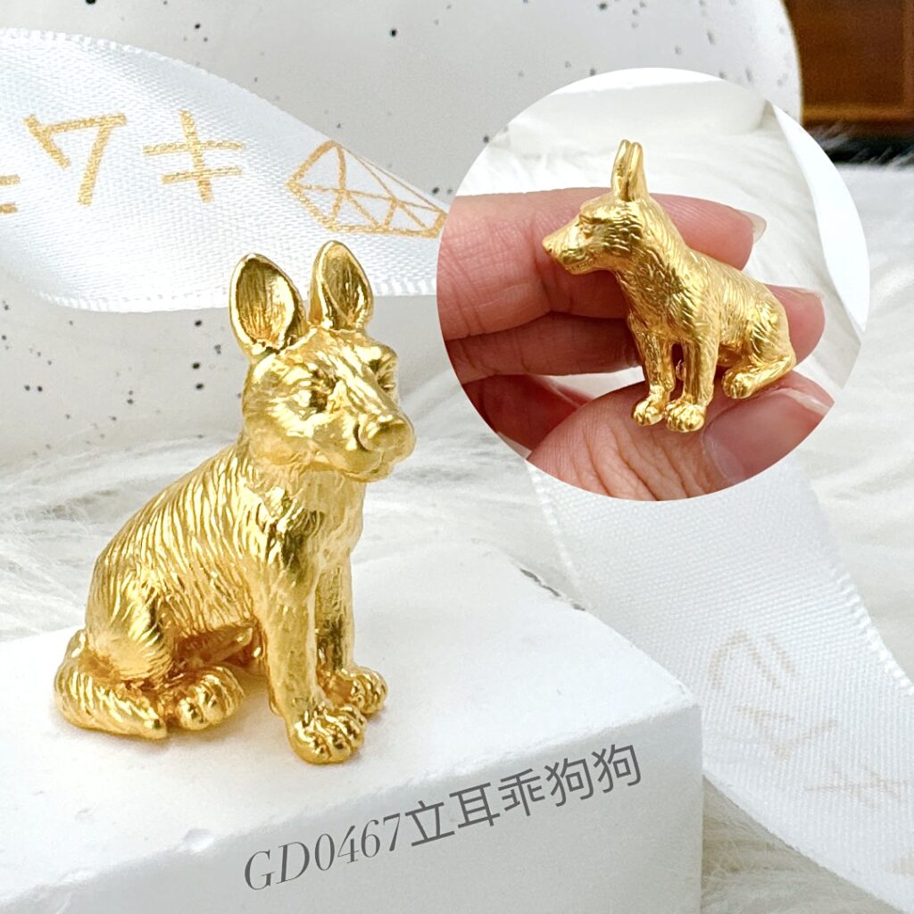 立耳乖狗狗